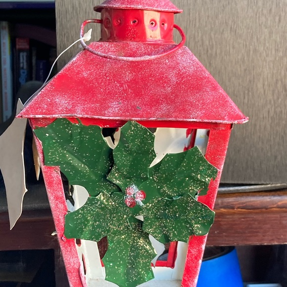Metal Holiday candle Lantern - Picture 6 of 6
